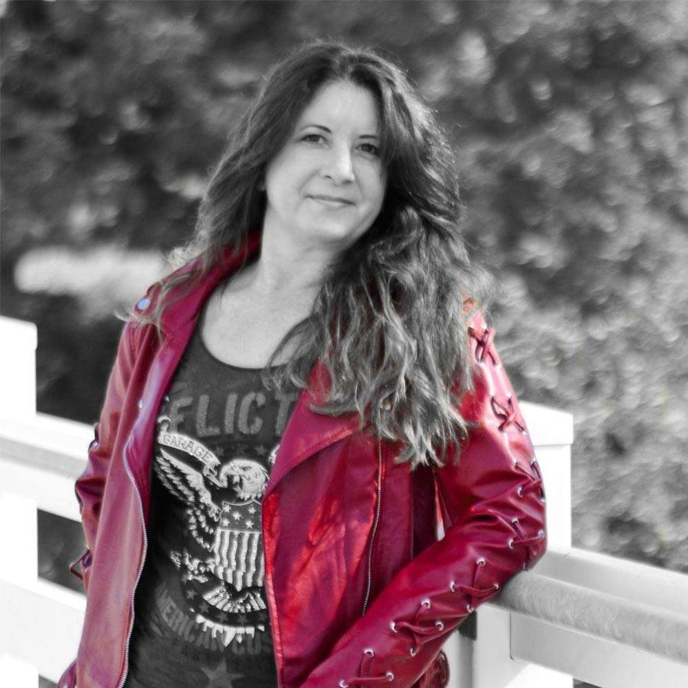 Meet your Posher, Lisa